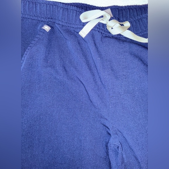 Figs M Navy Blue Tansen Jogger Scrub Pants Cargo Nurse Dr. Vet Surgeon Work Wear - Picture 4 of 8